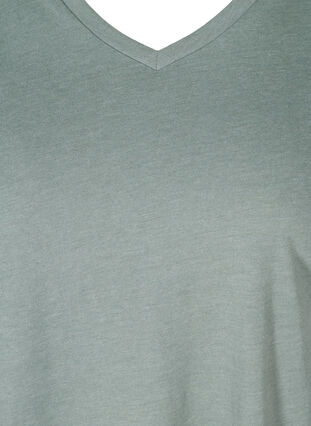 T-shirt med v-hals, Balsam Green, Packshot image number 2