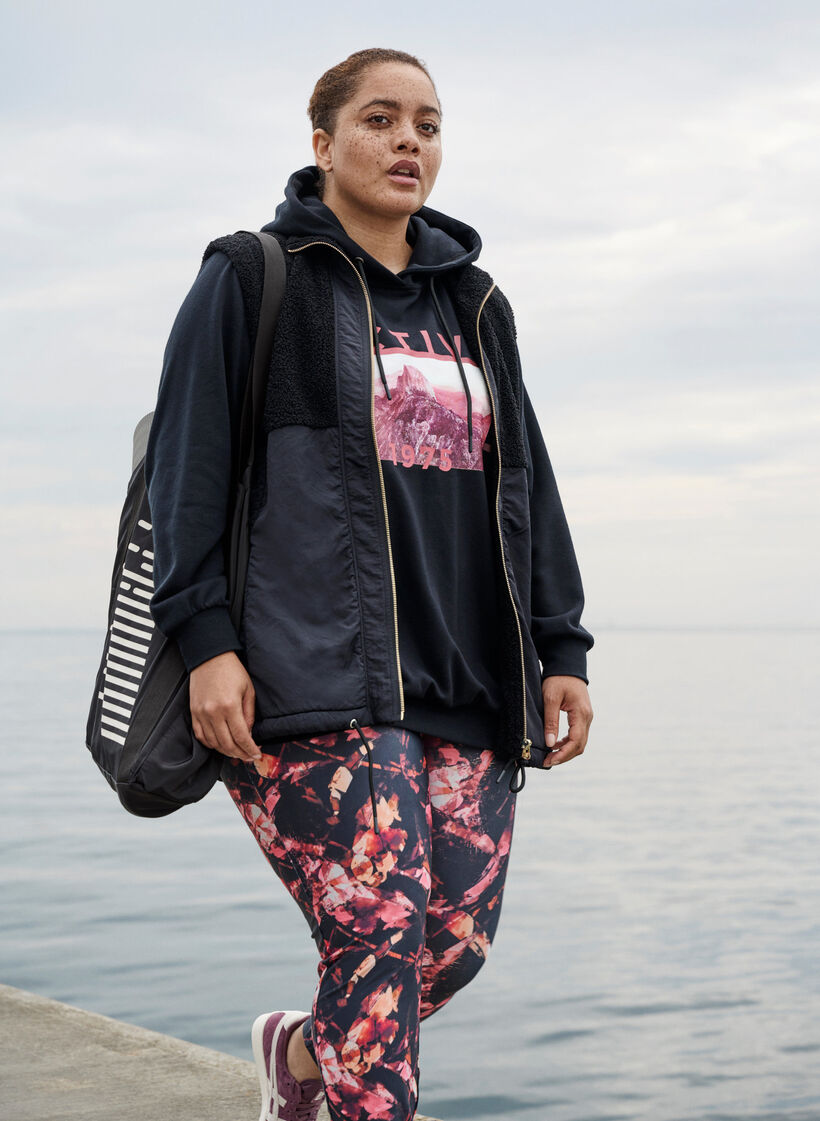 Kort vest med teddy og lynlås, Black, Image image number 0