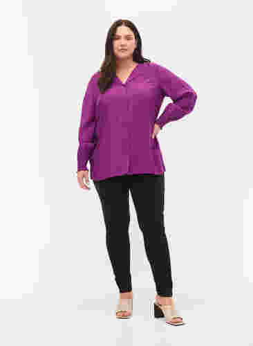 Viskose skjorte med smock, Grape Juice, Model image number 3