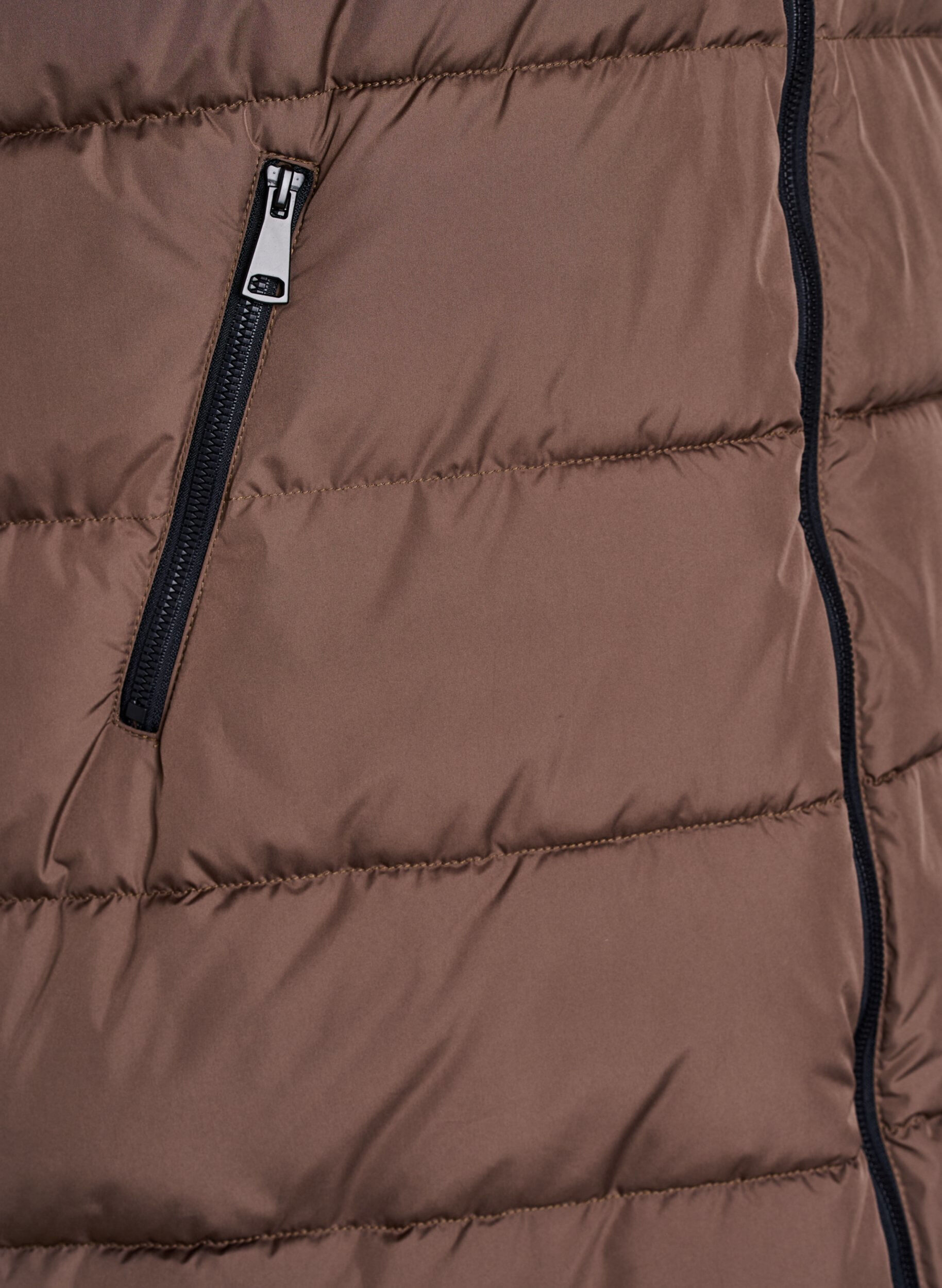 ZizziLang vest med h&aelig;tte og lommer, Brun, Packshot image number 3