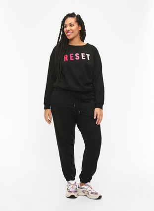 Sweatshirt med tekst , Black W. Reset, Model image number 3