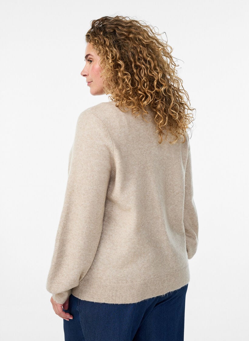 Cardigan i bl&oslash;d strik med guldfarvede knapper, Beige, Model image number 2
