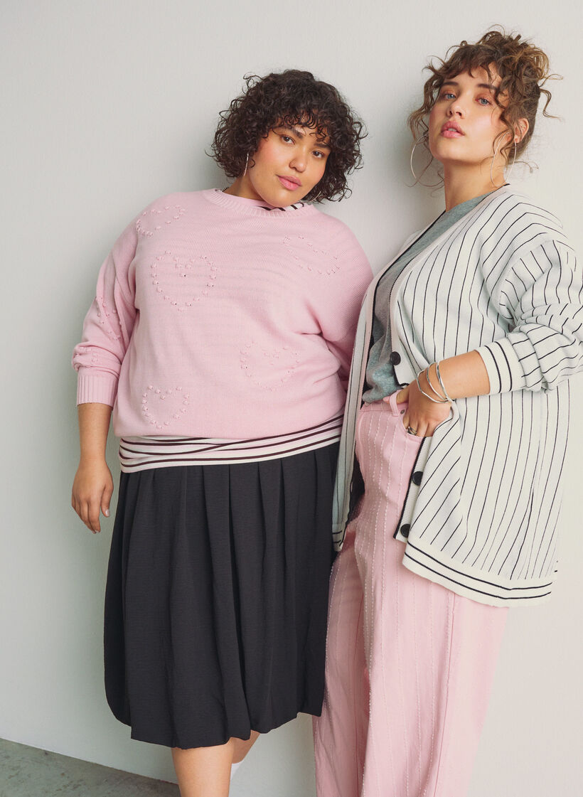 L&oslash;s strikbluse med hjertem&oslash;nster, Lyser&oslash;d, Image