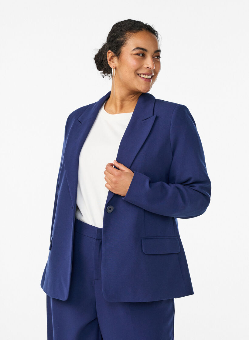 Klassisk blazer med enkel knaplukning og lommer, Bl&aring;, Model image number 0