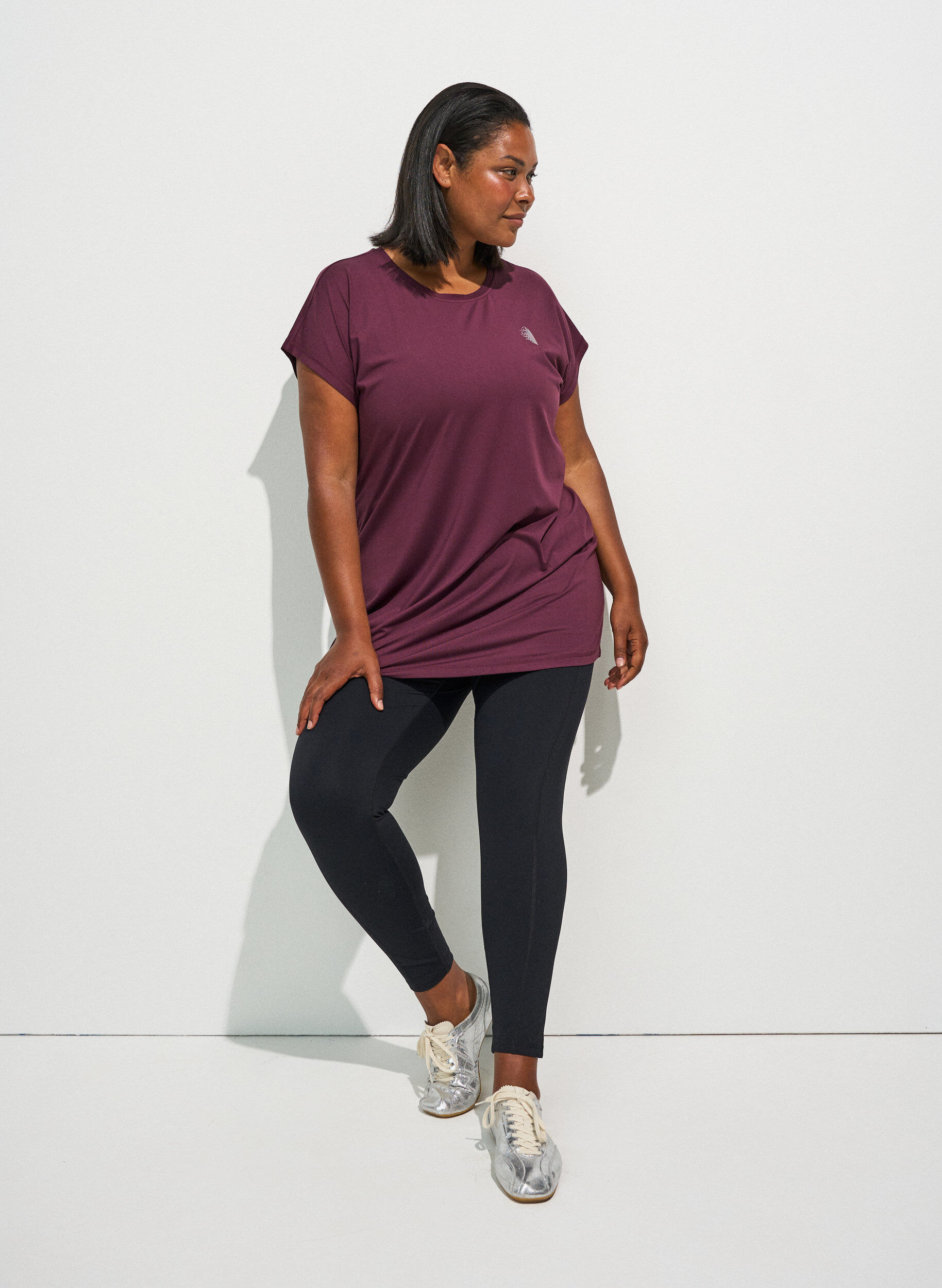 ZizziLang tr&aelig;nings t-shirt, R&oslash;d, Model image number 1