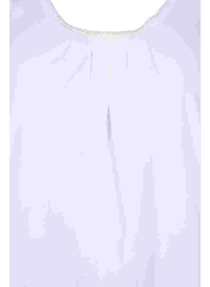Bomuldstop med rund hals og blondekant, Bright White, Packshot image number 2