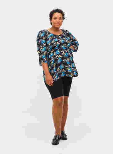 Tætsiddende graviditets shorts, Black, Model image number 2