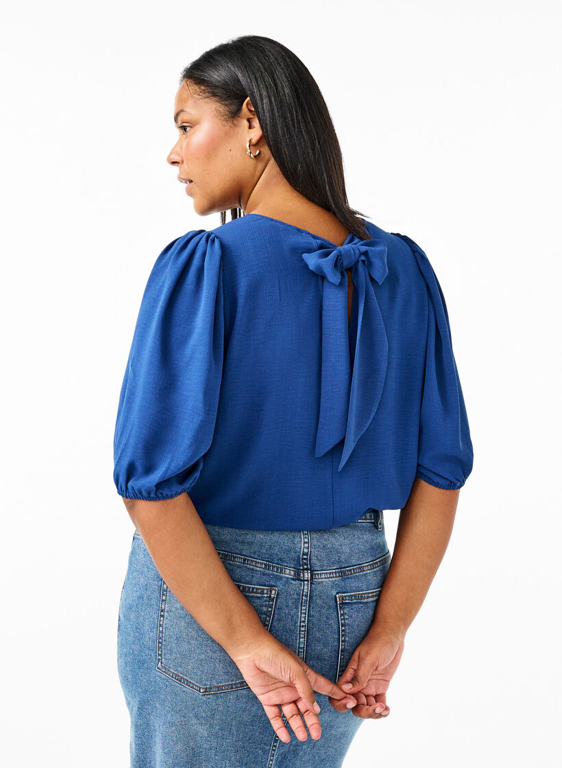 Kortærmet bluse med sløjfe bagpå, Estate Blue, Model image number 1