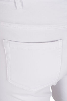 Slim fit Emily shorts med normal talje, Bright White, Packshot image number 3