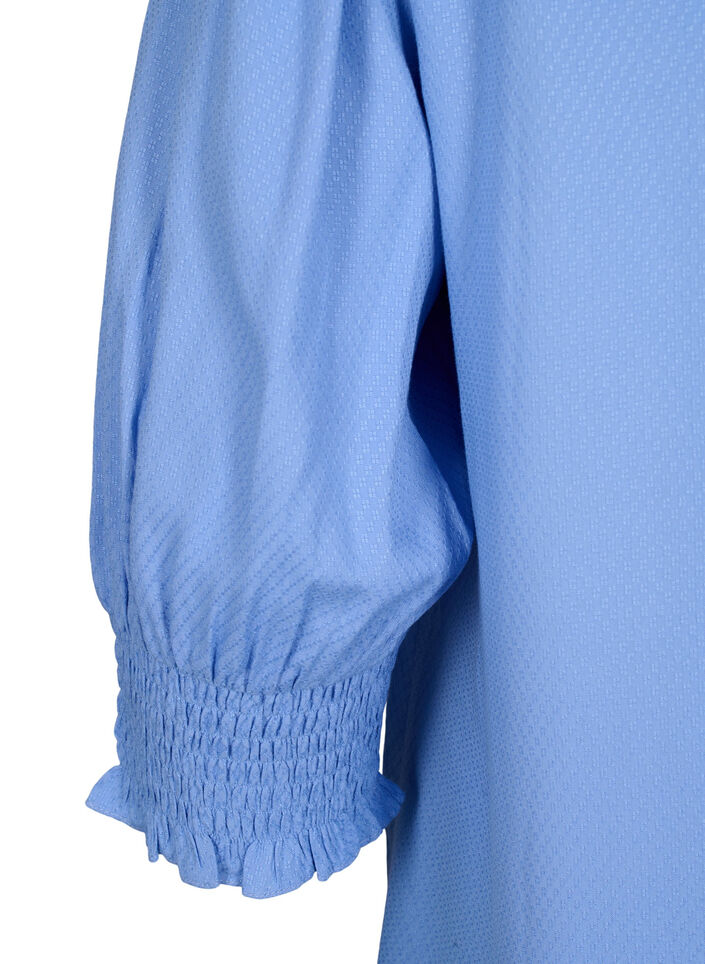 Viskosebluse med smock og flæsedetalje, Cornflower Blue, Packshot image number 3
