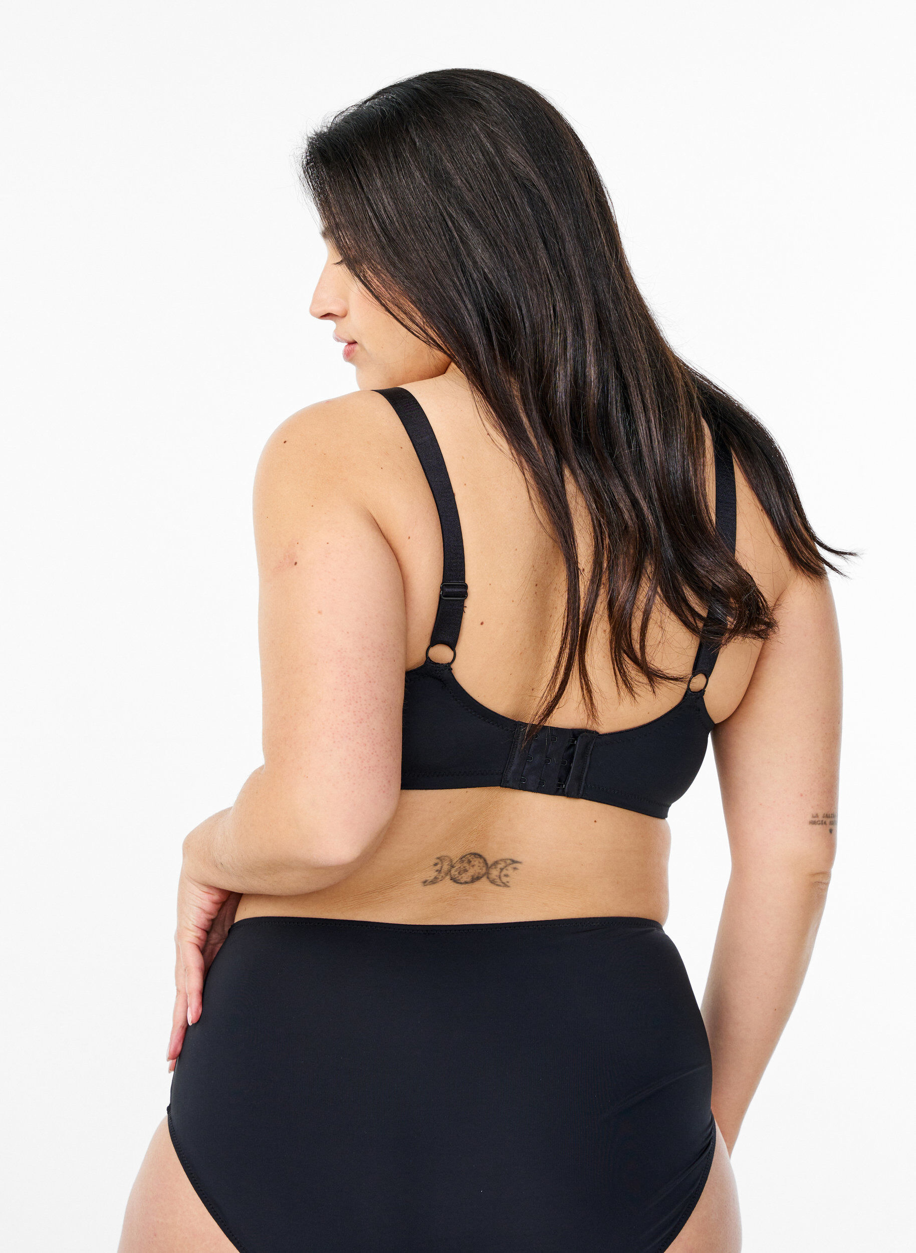 Zizzi Bh med vattering og blomsterbroderi, Sort, Model image number 1