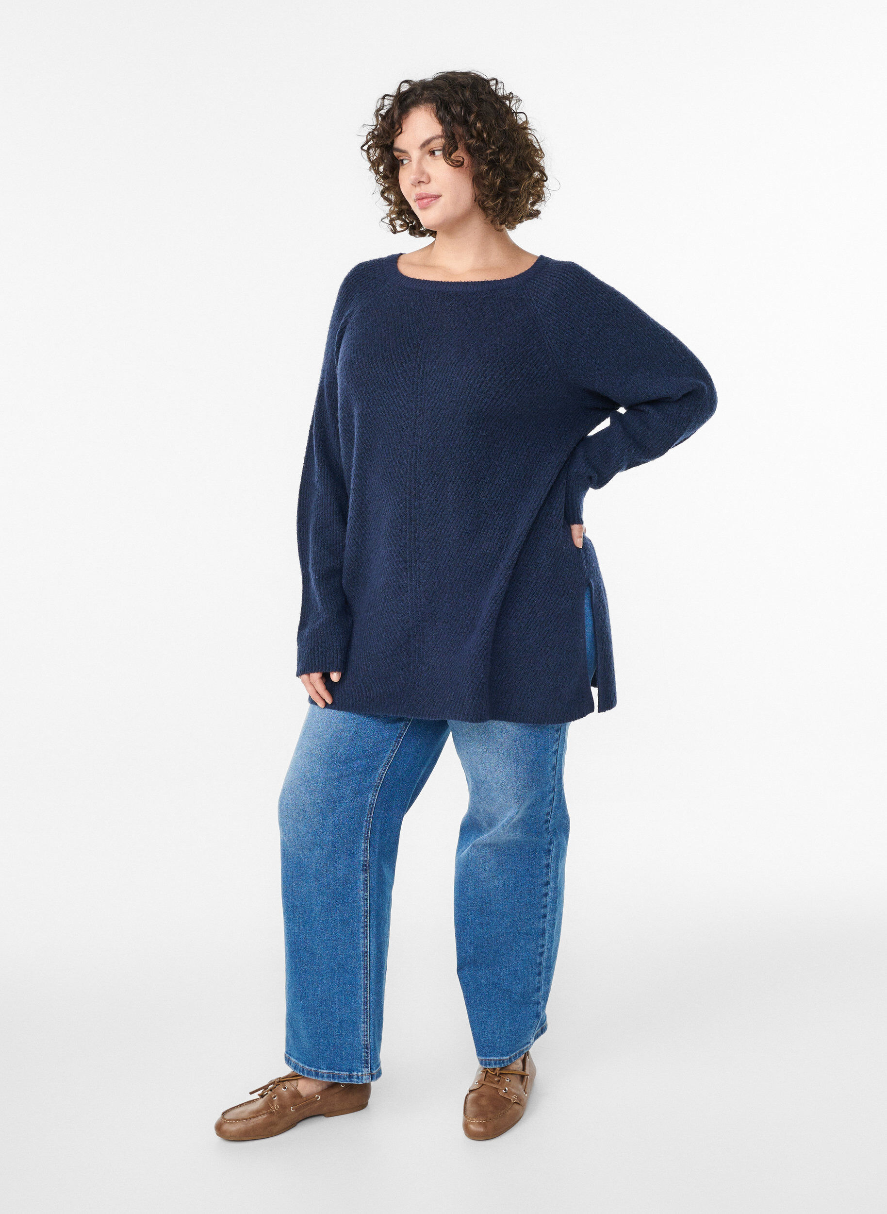ZizziStrikbluse med diagonalt m&oslash;nster og raglan&aelig;rmer, Bl&aring;, Model image number 1
