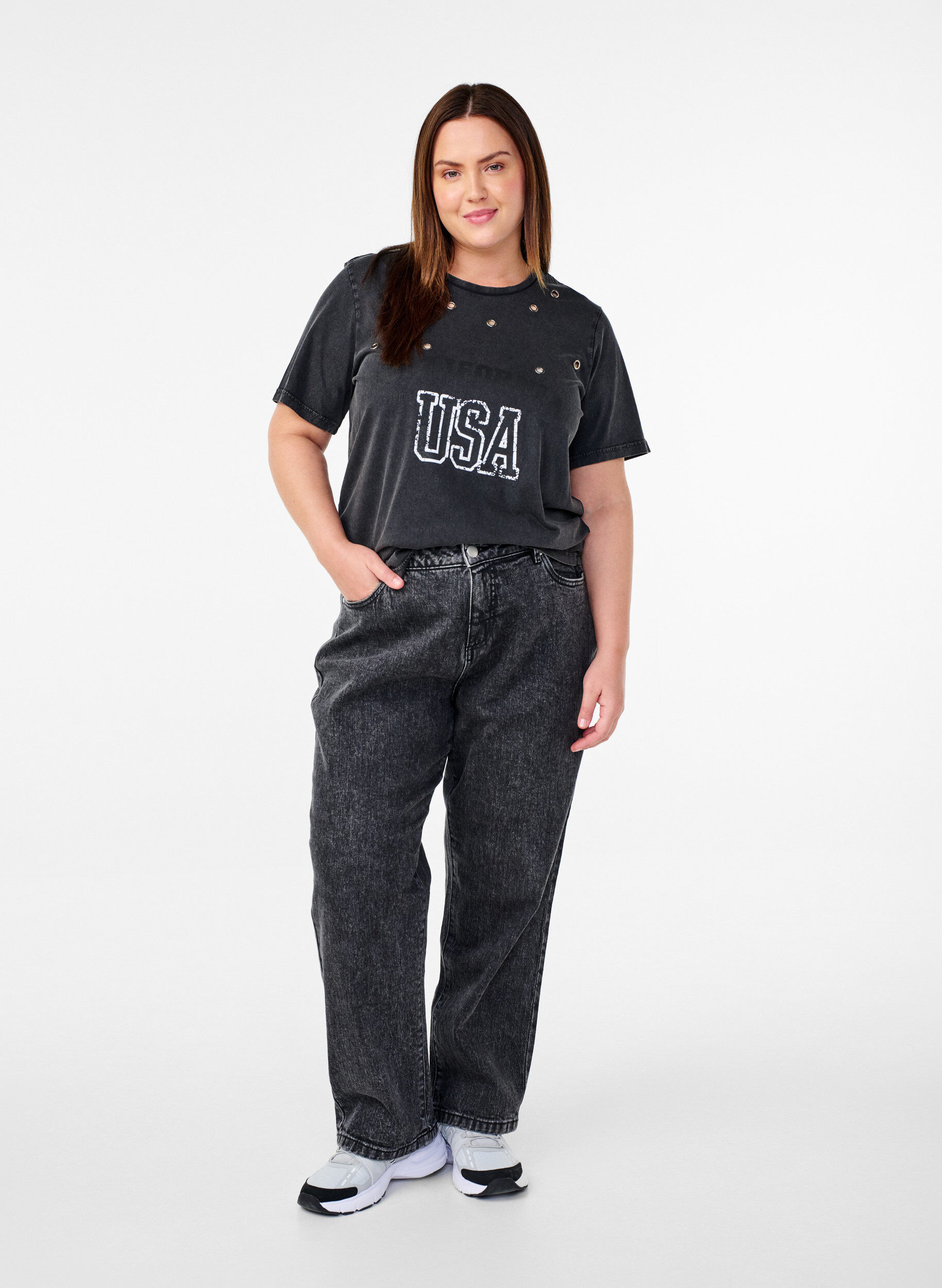 Zizzi T-shirt med eyelets og print, Grey Washed , Model image number 2