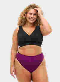 Højtaljet tai bikini trusse, Dark Purple, Model