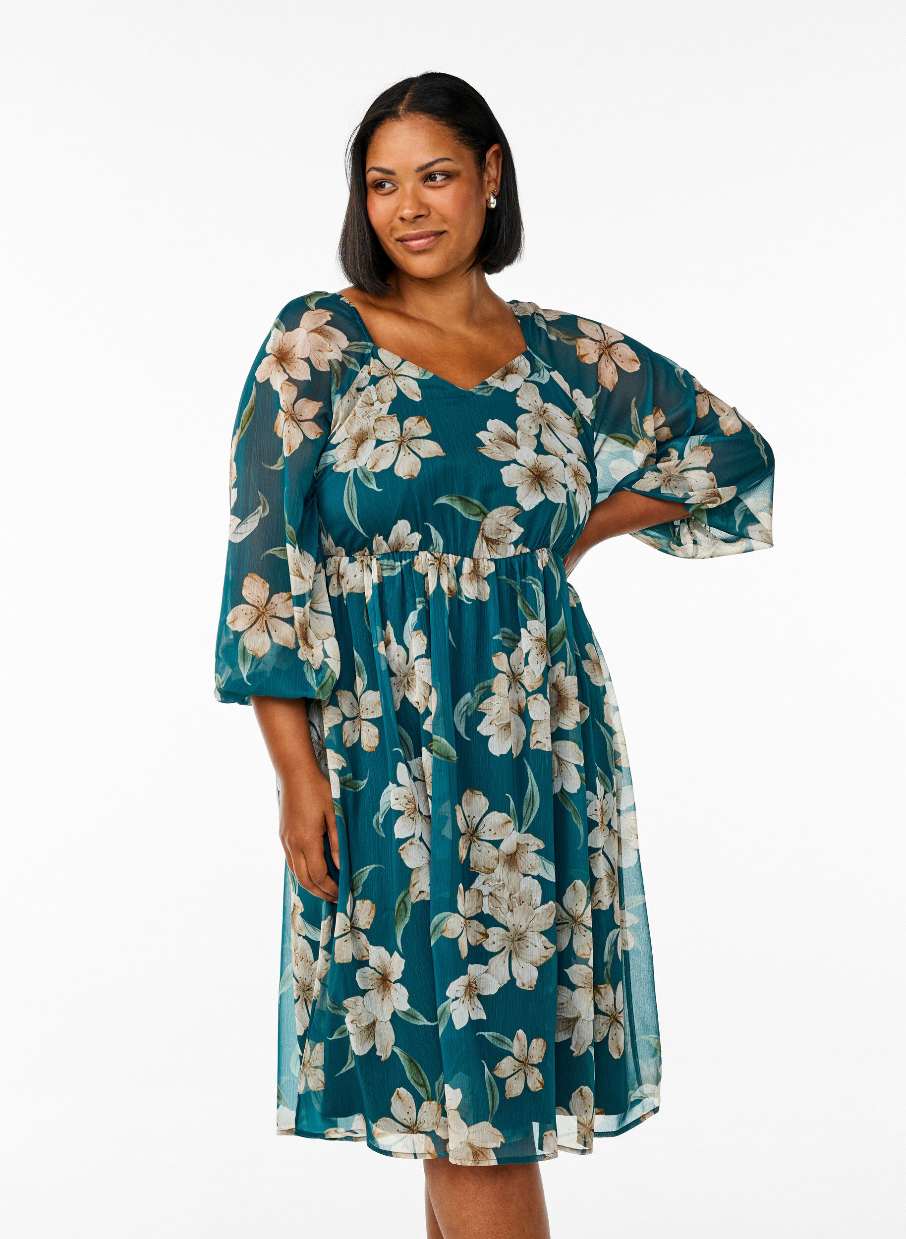 ZizziFestkjole i chiffon med lange &aelig;rmer , Gr&oslash;n, Model image number 0