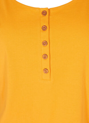 Top med rund halsudskæring og knapper, Mineral Yellow, Packshot image number 2