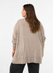 Strikbluse med rullekrave og l&oslash;s pasform, Beige, Model image number 2