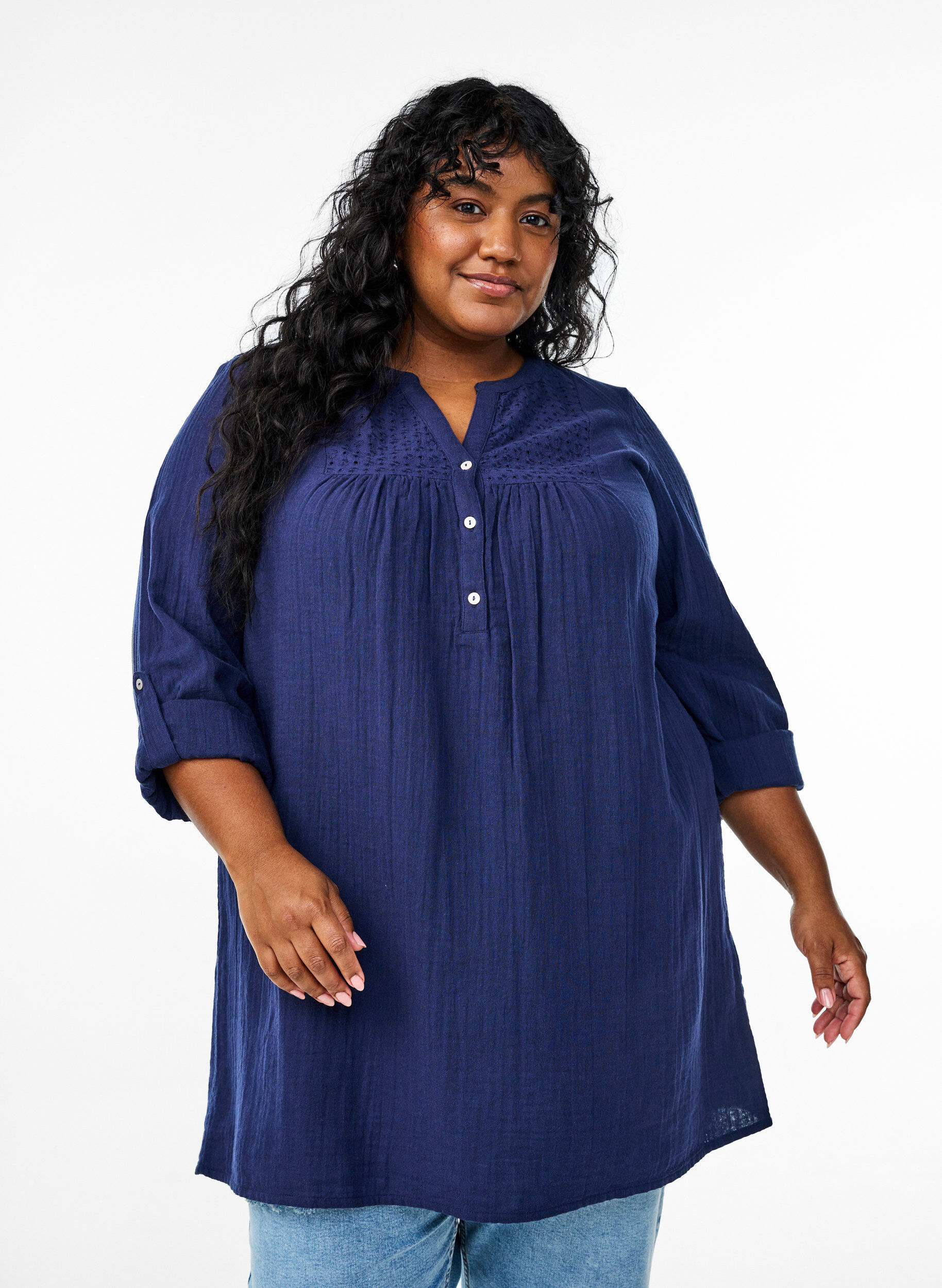 ZizziTunika i bomuldsmusselin med broderi anglaise, Bl&aring;, Model image number 0