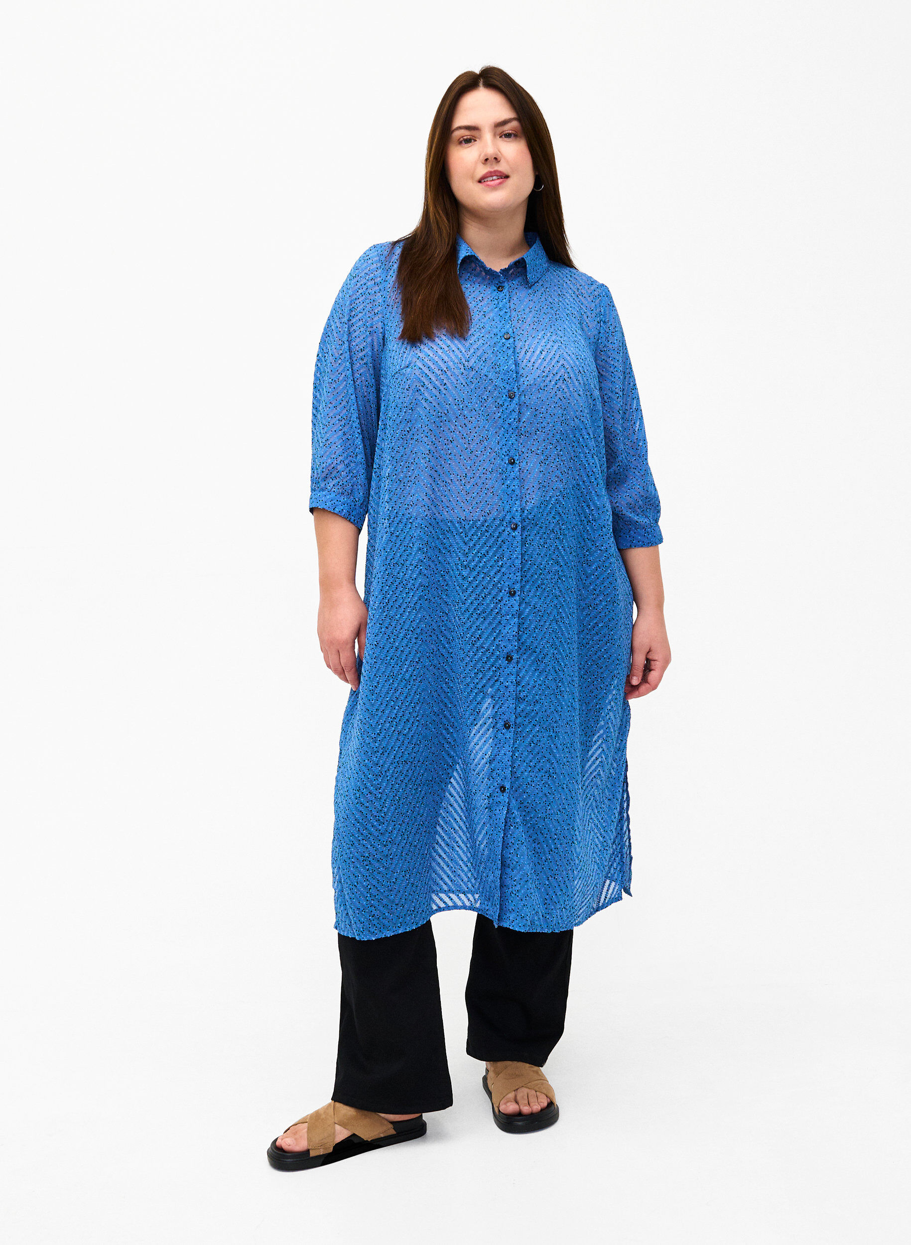 Zizzi Prikket skjortekjole med 3/4 &aelig;rmer og slids, Riverside Dot, Model image number 0