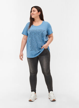 T-shirt med print i økologisk bomuld, Blue Heaven Melange, Model image number 2