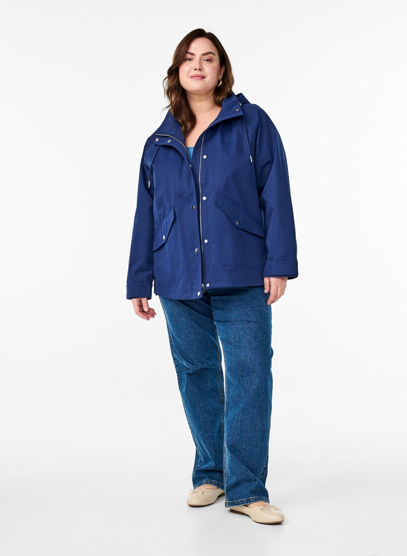 Kort for&aring;rsjakke med aftagelig h&aelig;tte, Bl&aring;, Model image number 1