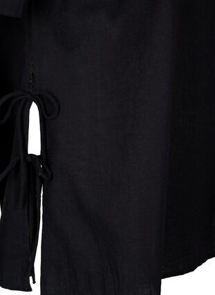 Kortærmet bluse i bomuldsmix med hør og snøredetalje, Black, Packshot image number 3