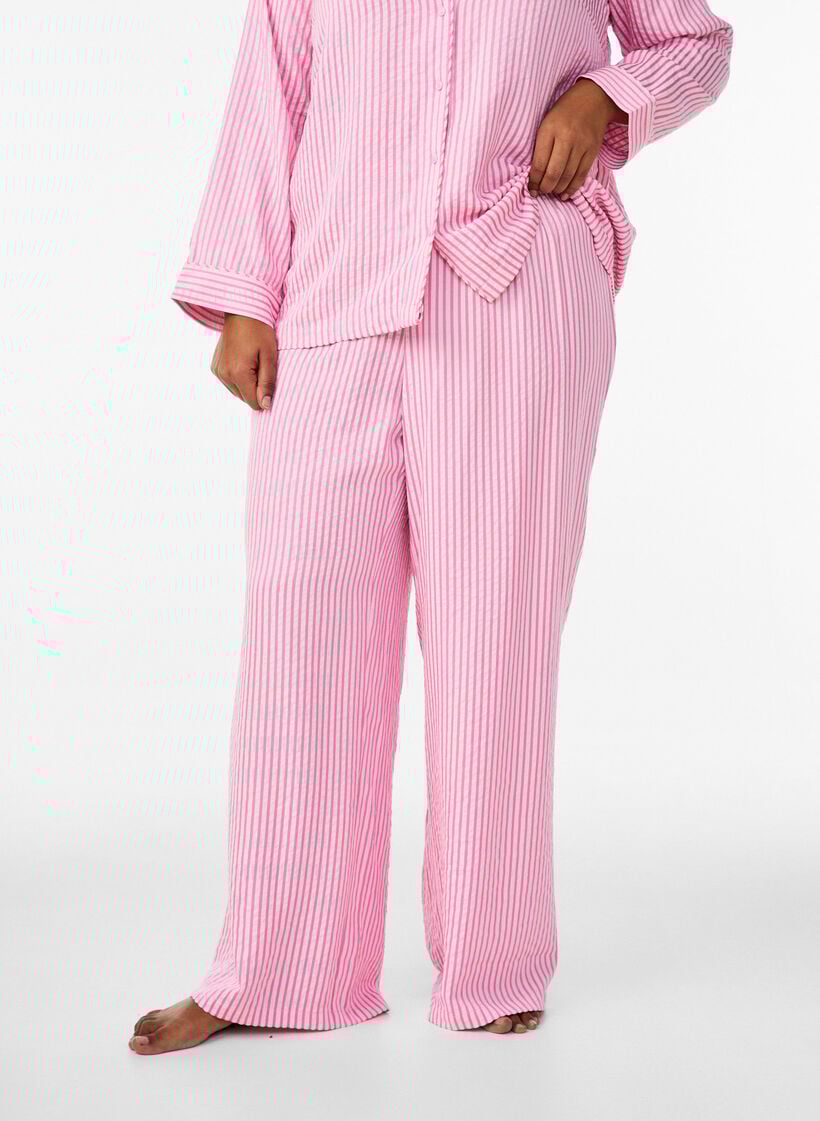 L&oslash;se pyjamasbukser i b&aelig;k og b&oslash;lge med h&oslash;j talje, Lyser&oslash;d, Model image number 2