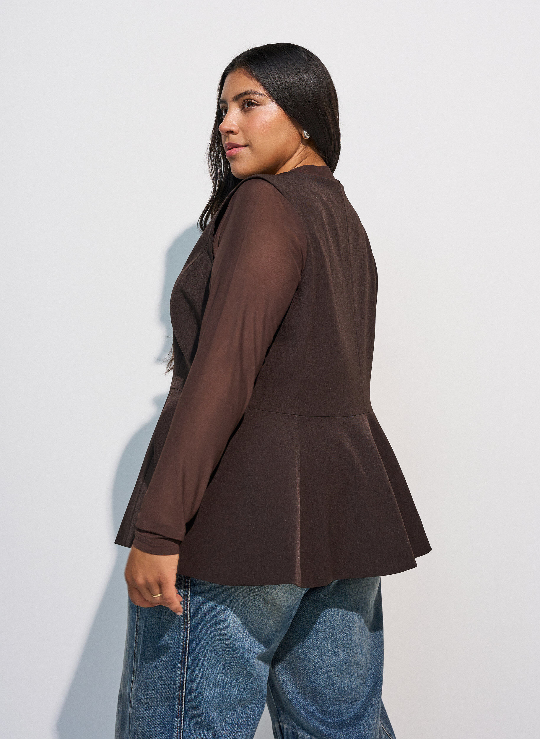 ZizziN&aring;lestribet vest med peplum, Brun, Model image number 2