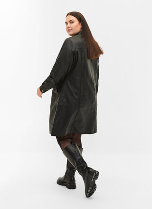 Læderkjole med lange ærmer og knaplukning, Black, Model image number 1