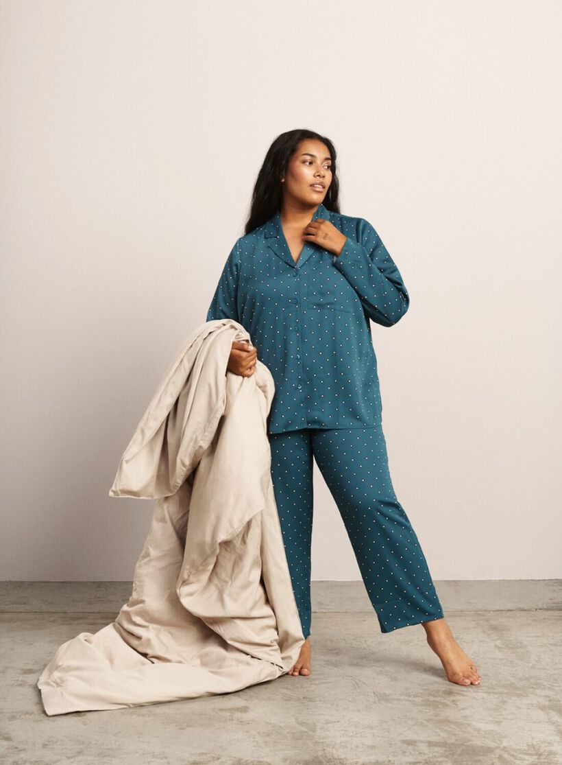 Pyjamas i smukt design Sætpris 600 kr., , Model, 1