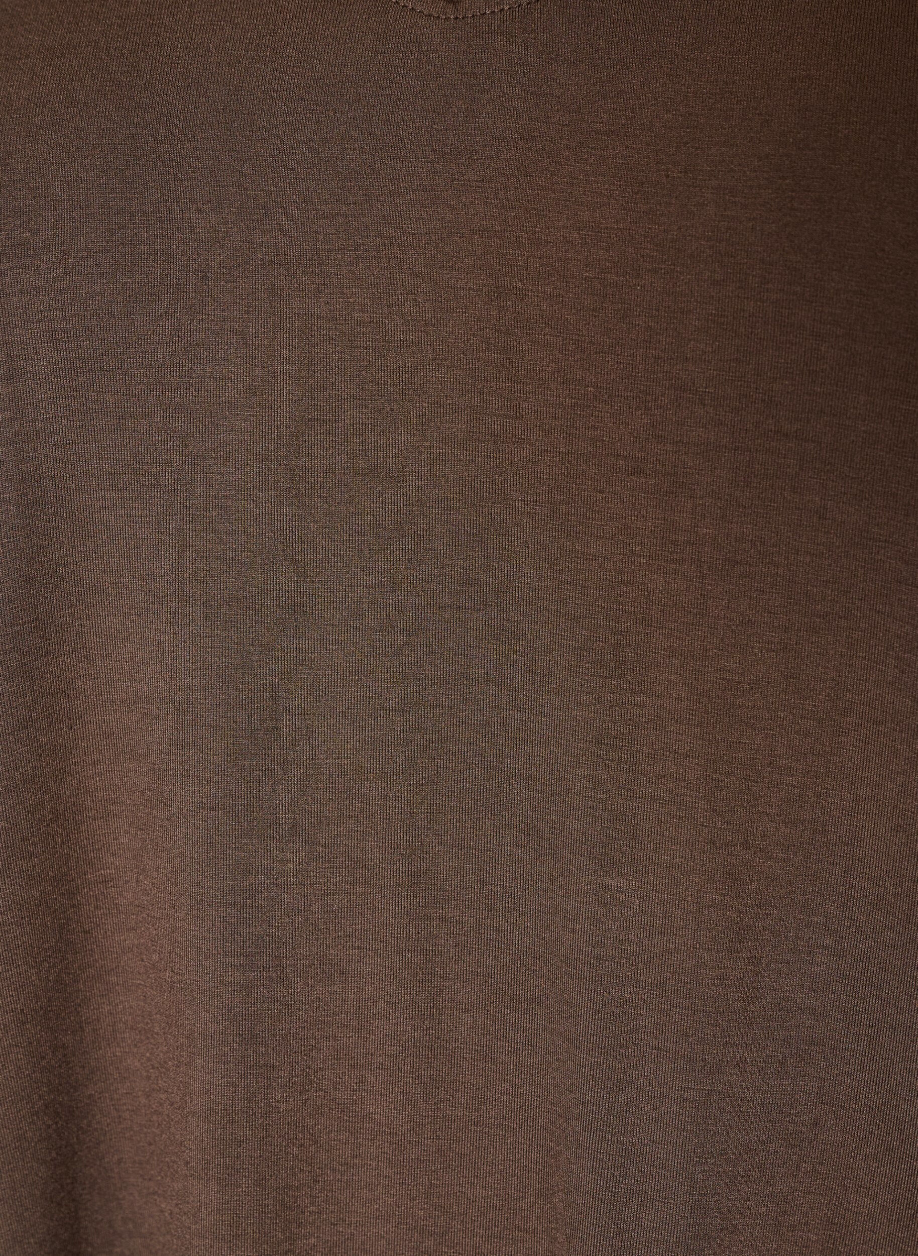 ZizziBasis T-shirt i viskose med V-hals, Brun, Packshot image number 2