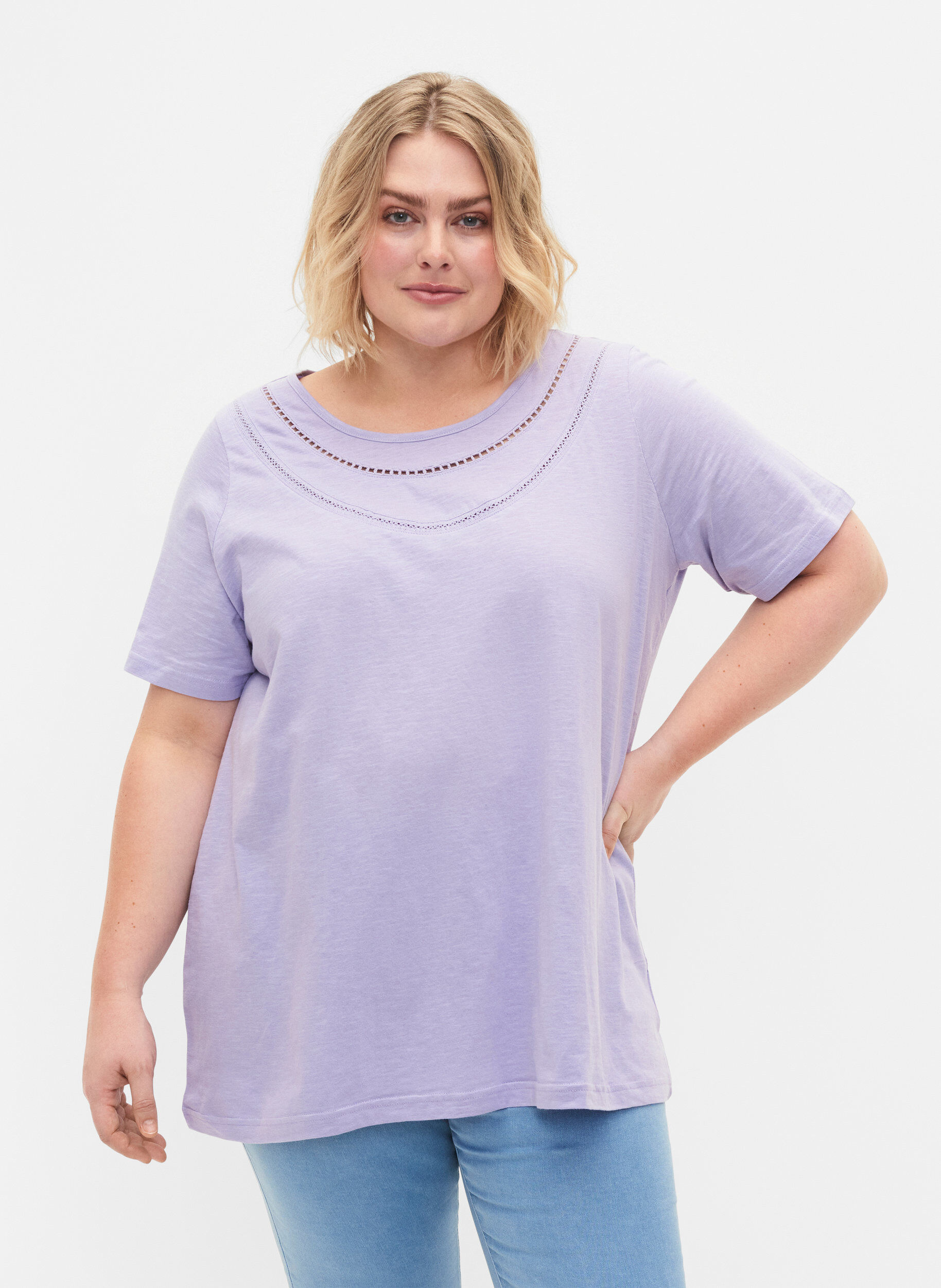Zizzi Bomulds t-shirt med blondeb&aring;nd, Lavender, Model image number 0