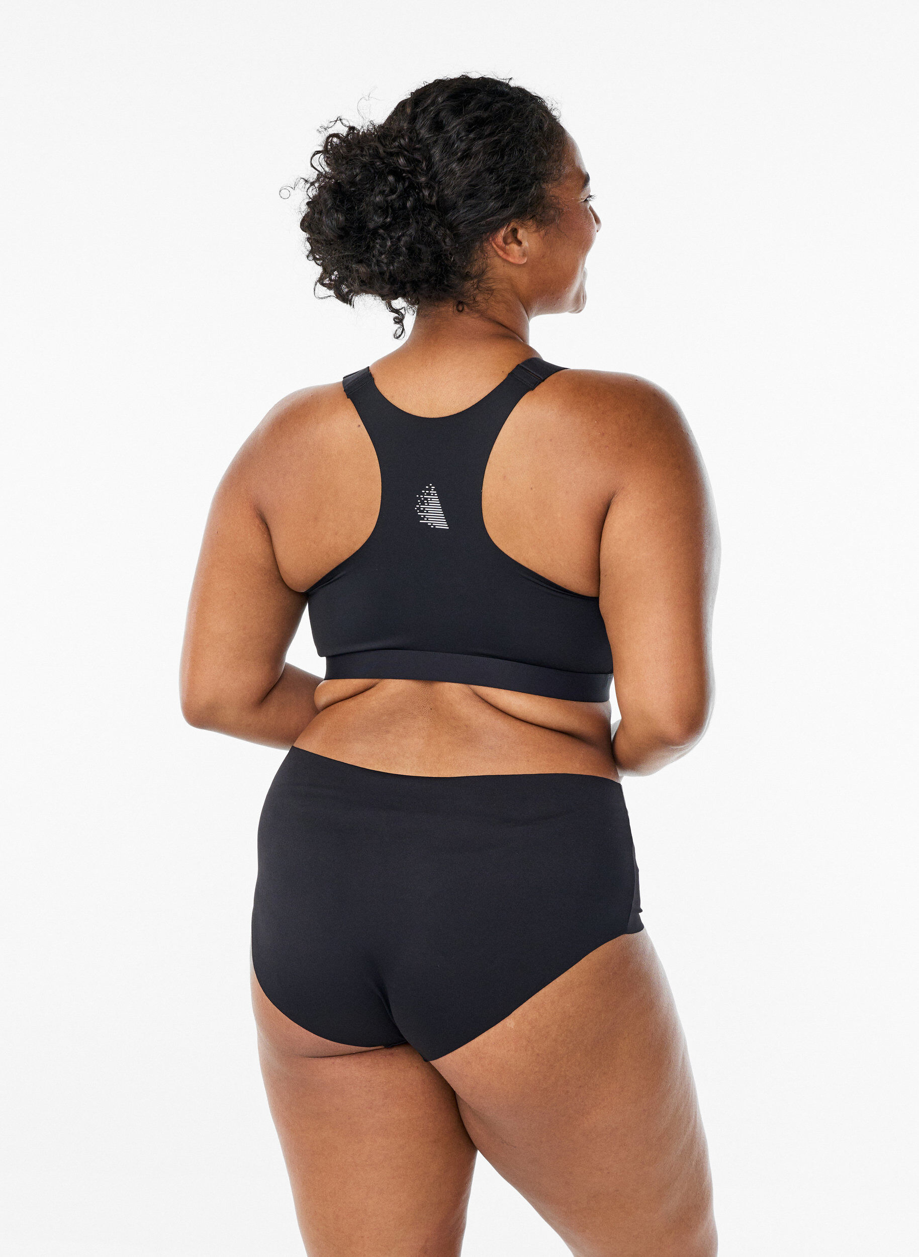 Zizzi 2-pak invisible brief tr&aelig;ningstrusser, Sort, Model image number 1