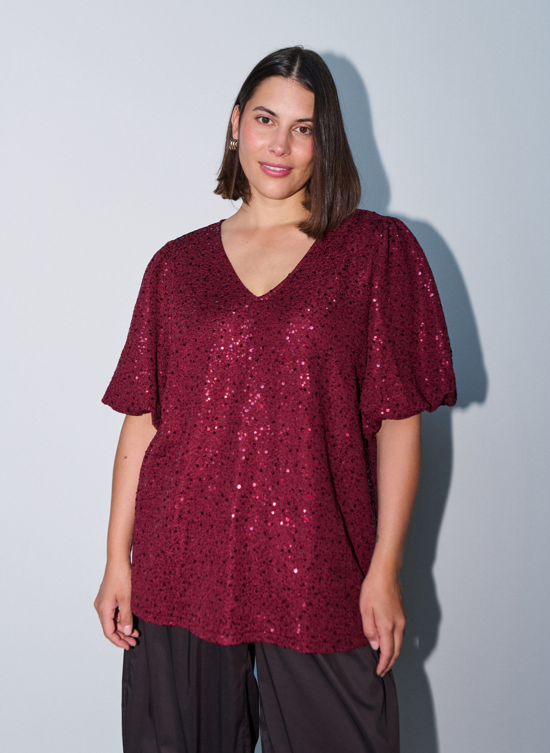 ZizziPailletbluse med ballon&aelig;rmer, R&oslash;d, Model image number 0