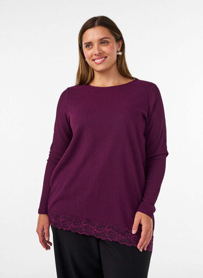 Jerseybluse med asymmetrisk blondekant, Lilla, Model image number 0