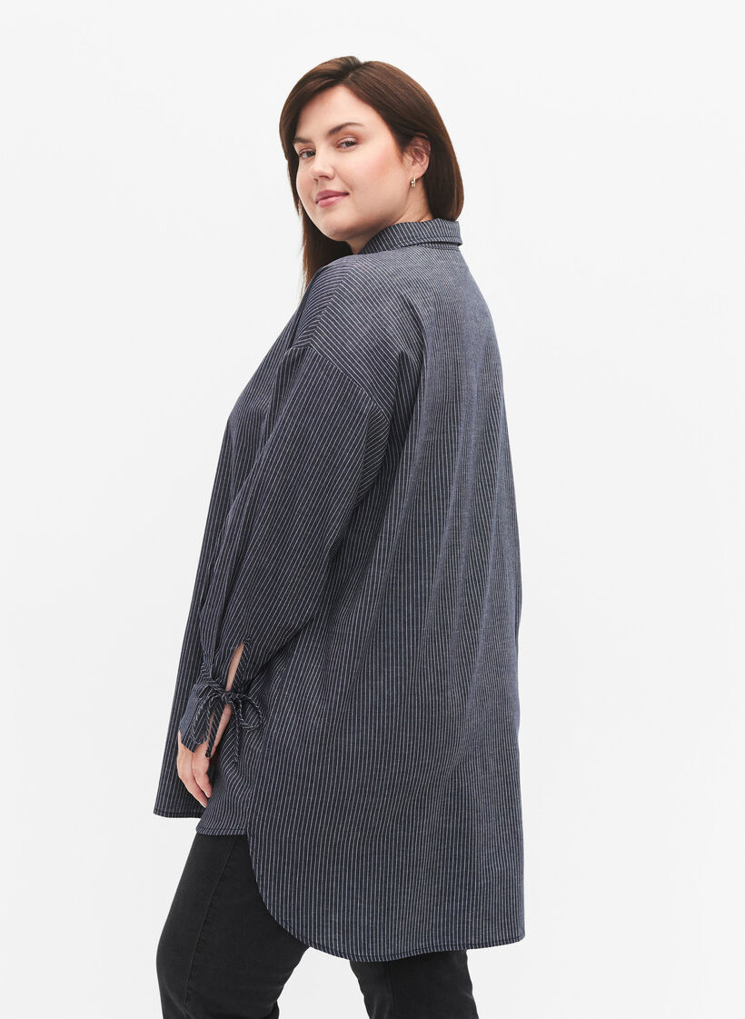 Skjorte med bindedetalje på ærmet, Navy Stripe, Model image number 1