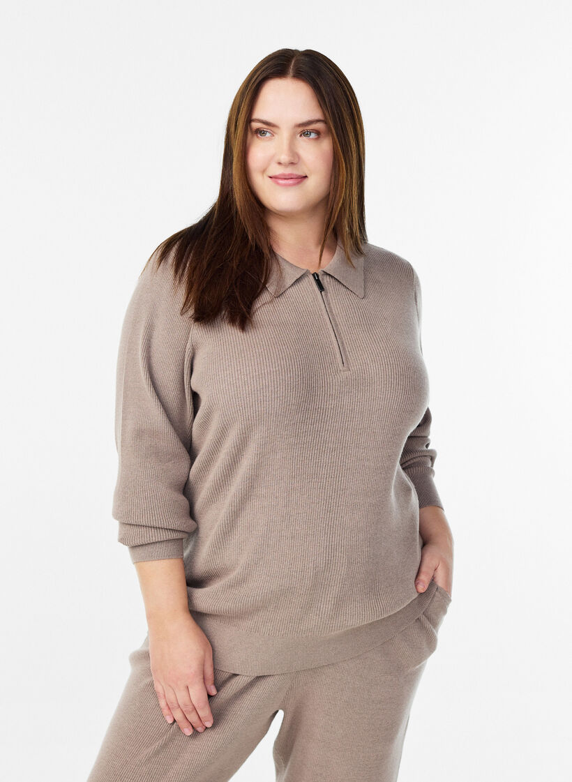 Ribstrikket pullover med polokrave og lynlås, Beige, Model image number 0