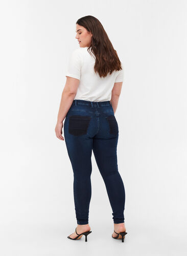 Super slim Amy jeans med høj talje, Dark blue, Model image number 2