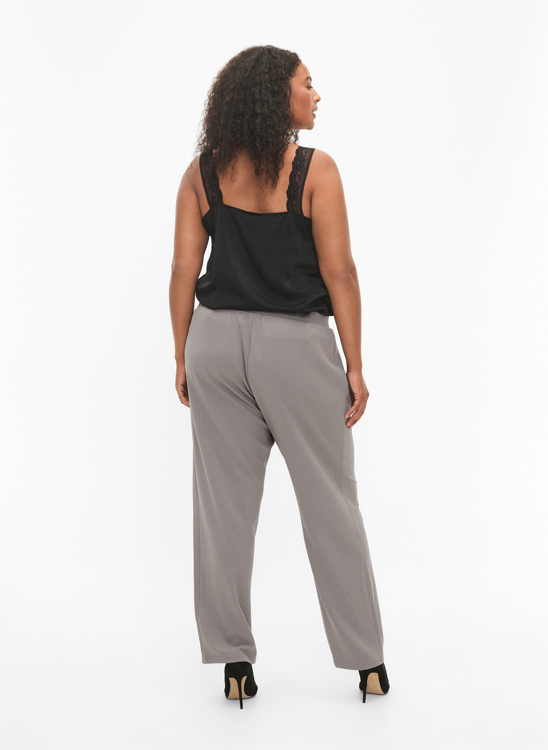 ZizziBukser med straight fit, Beige, Model image number 1