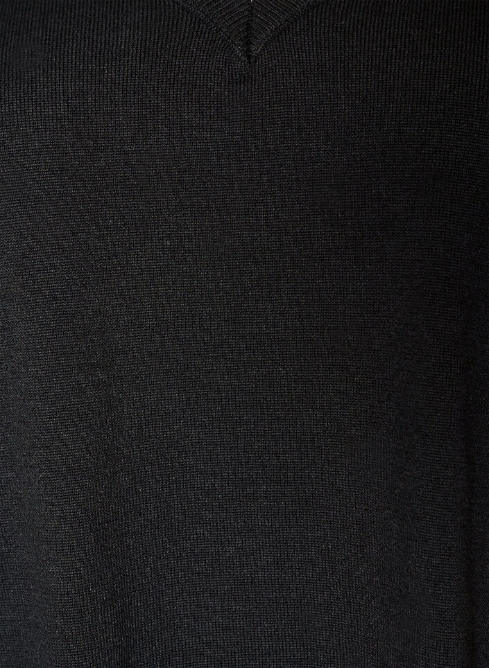 Strikbluse med V-hals og blondekant , Sort, Packshot image number 2