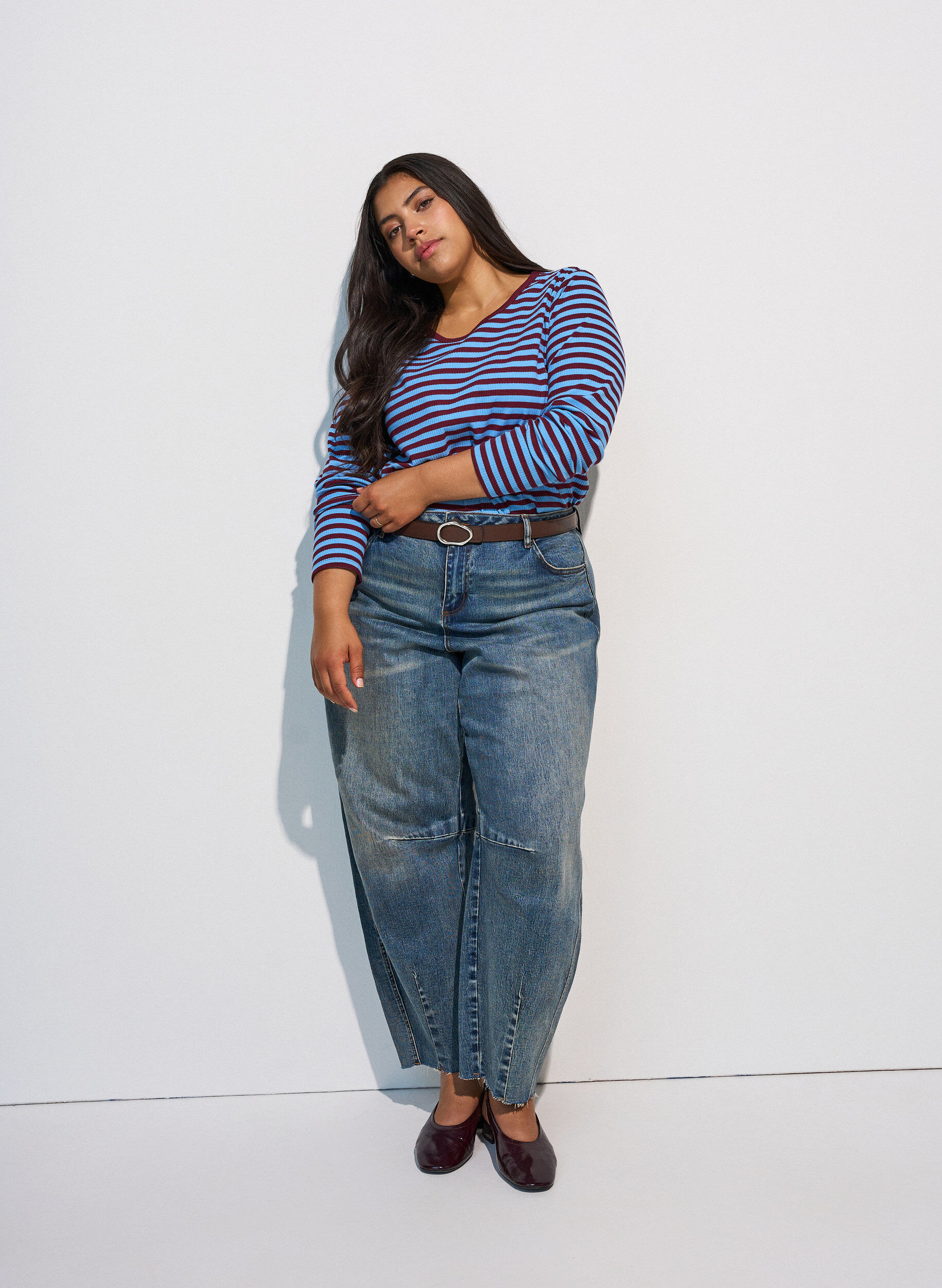 ZizziStribet bluse med lange &aelig;rmer, Bl&aring;, Model image number 1