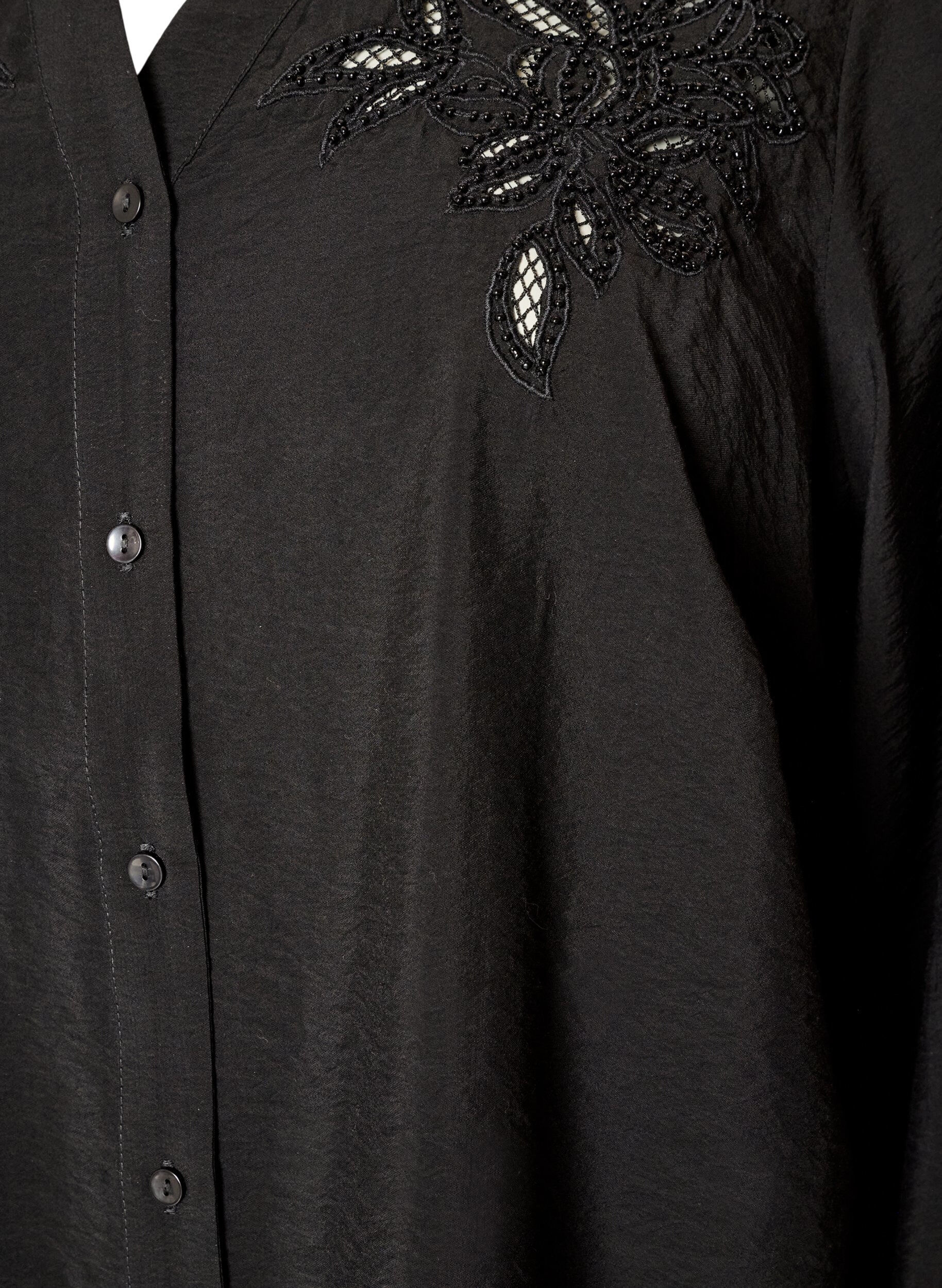 ZizziSkjortebluse med broderede blomsterapplikationer, Sort, Packshot image number 2