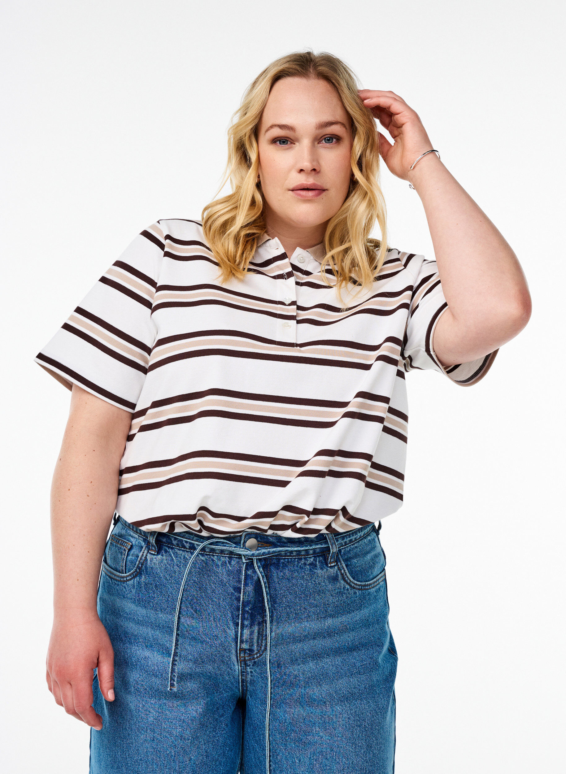 Zizzi Kort&aelig;rmet poloshirt, Vanilla, Model image number 0