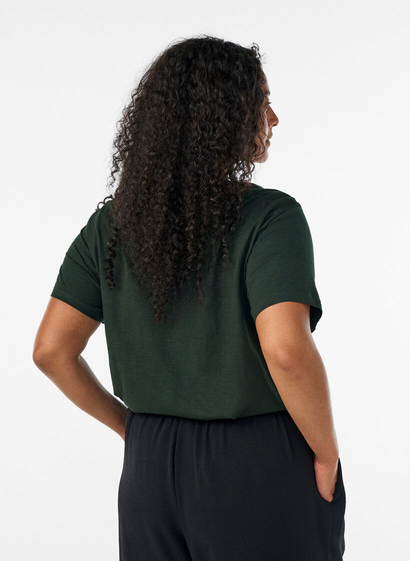 T-shirt med knapdetalje, Gr&oslash;n, Model image number 2