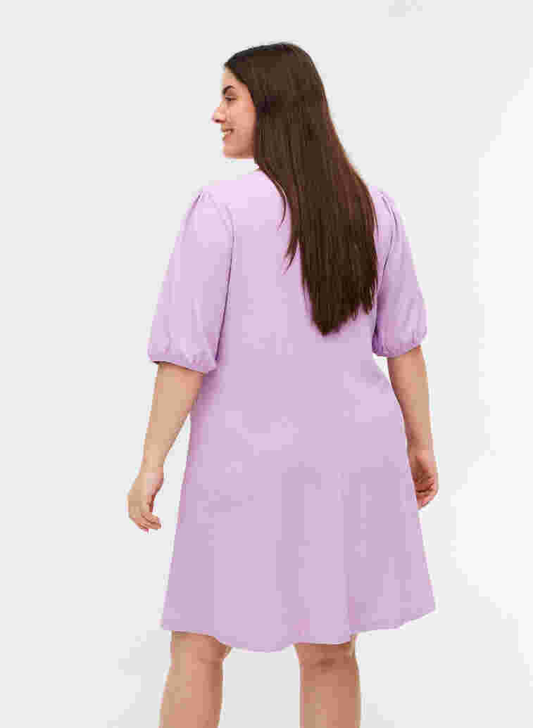 Kjole med pufærmer og v-hals, Purple Rose, Model image number 1
