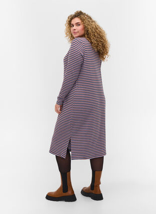 Stribet kjole med slids, Mahogany/Navy Stripe, Model image number 1