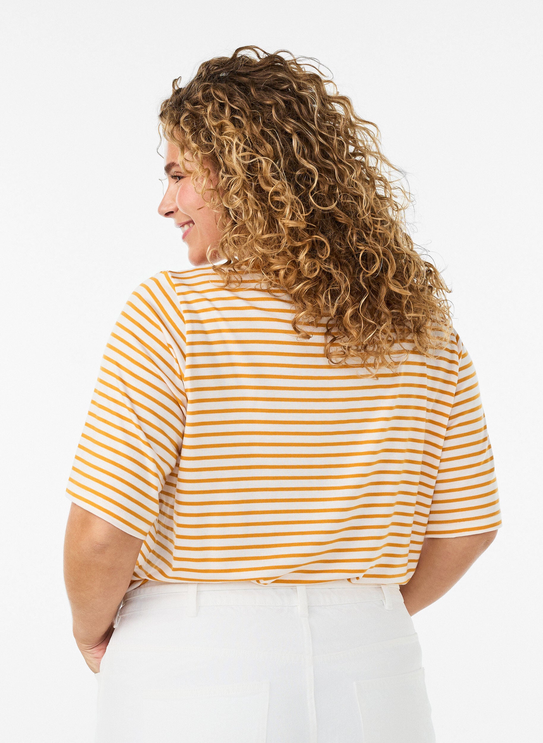 ZizziT-shirt med TENCEL&trade; Lyocell og striber , Gul, Model image number 2