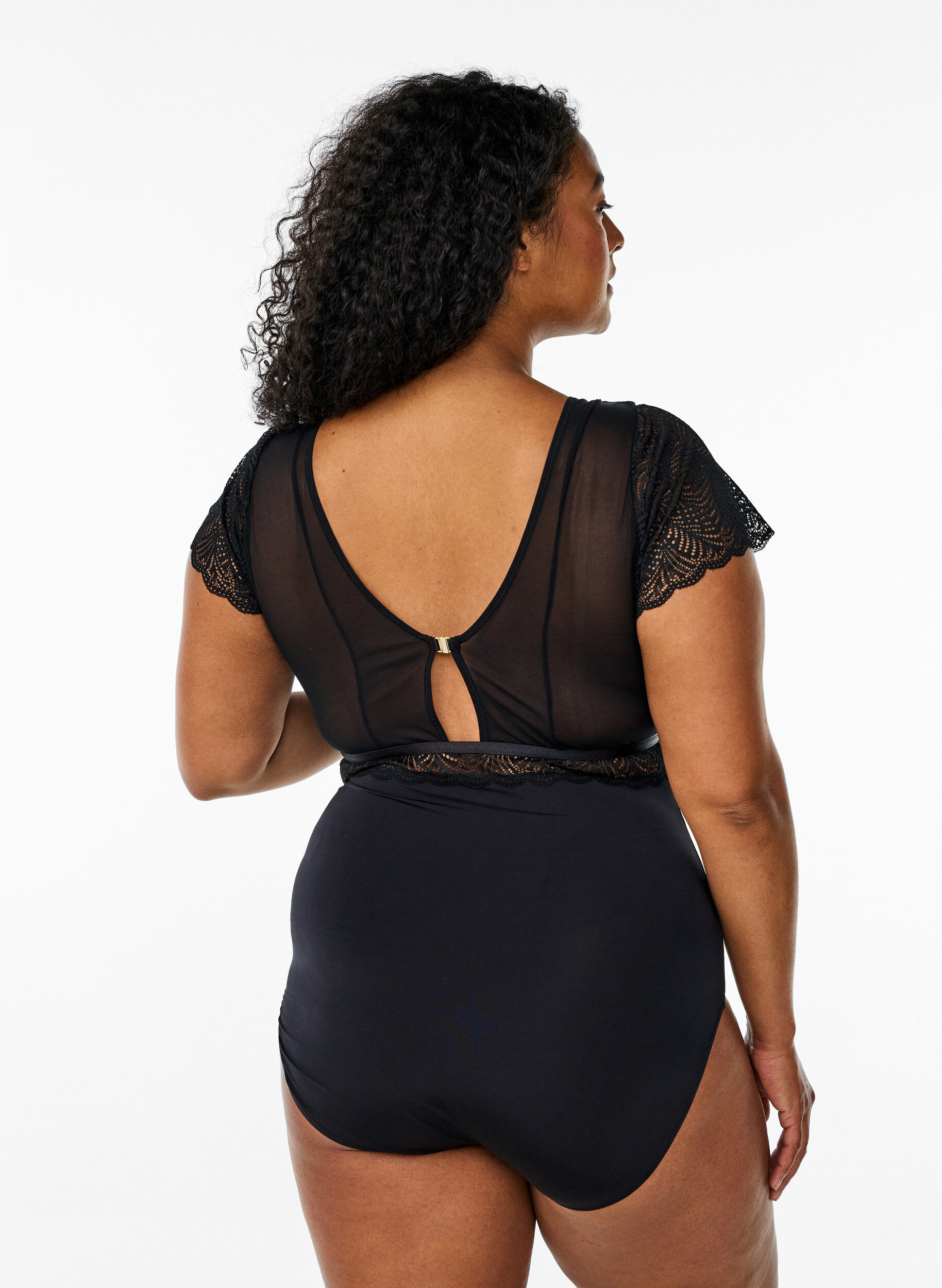 Zizzi Bodystocking med blonder og korte &aelig;rmer, Sort, Model image number 1