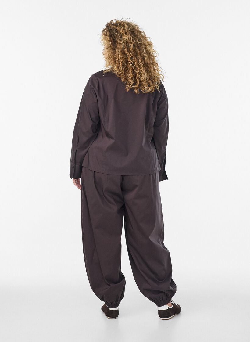 Kort skjorte med tovejslynl&aring;s, Brun, Model image number 2