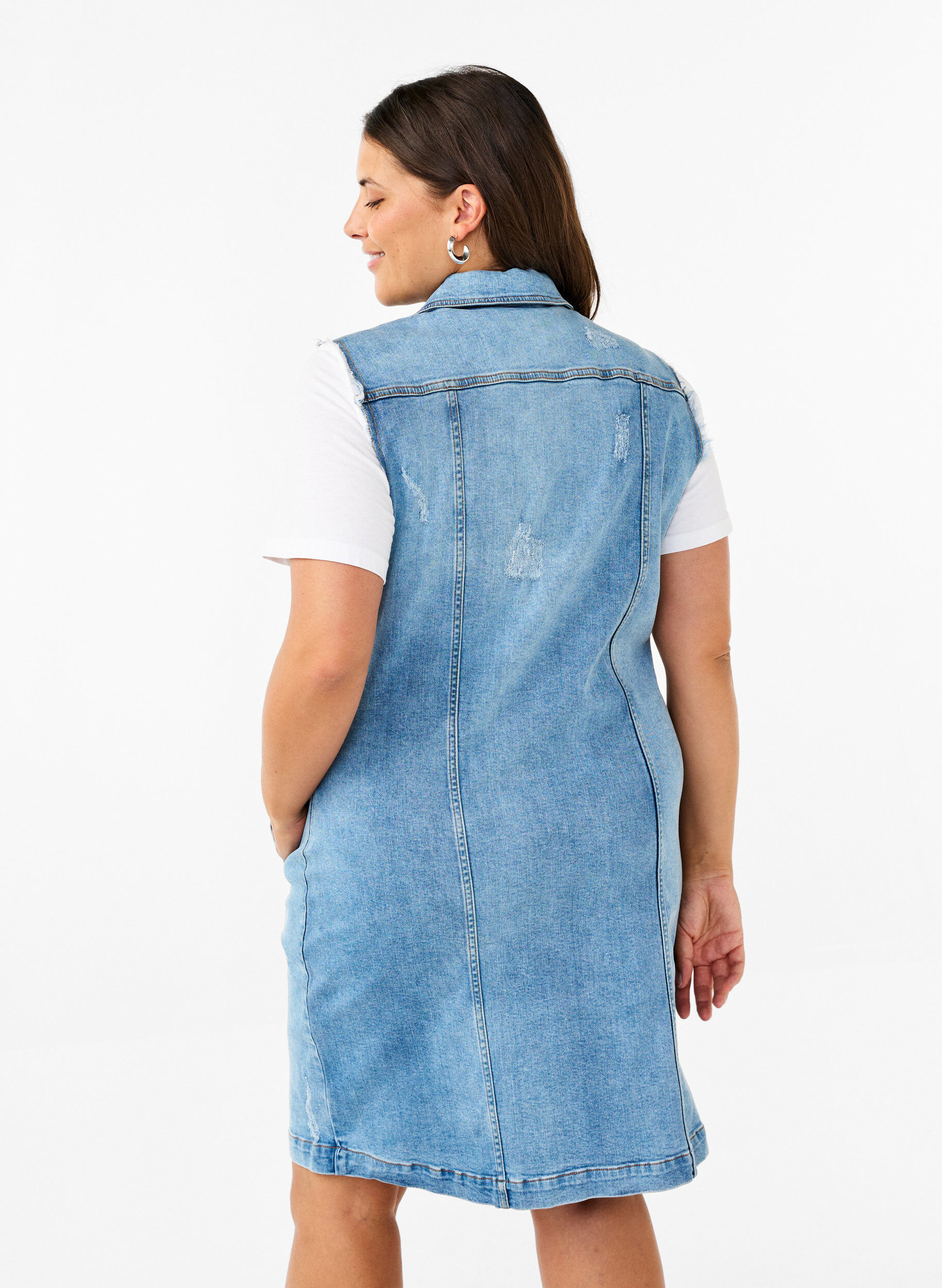 Zizzi &AElig;rmel&oslash;s denimkjole med r&aring; sliddetaljer, Light Blue Denim, Model image number 1